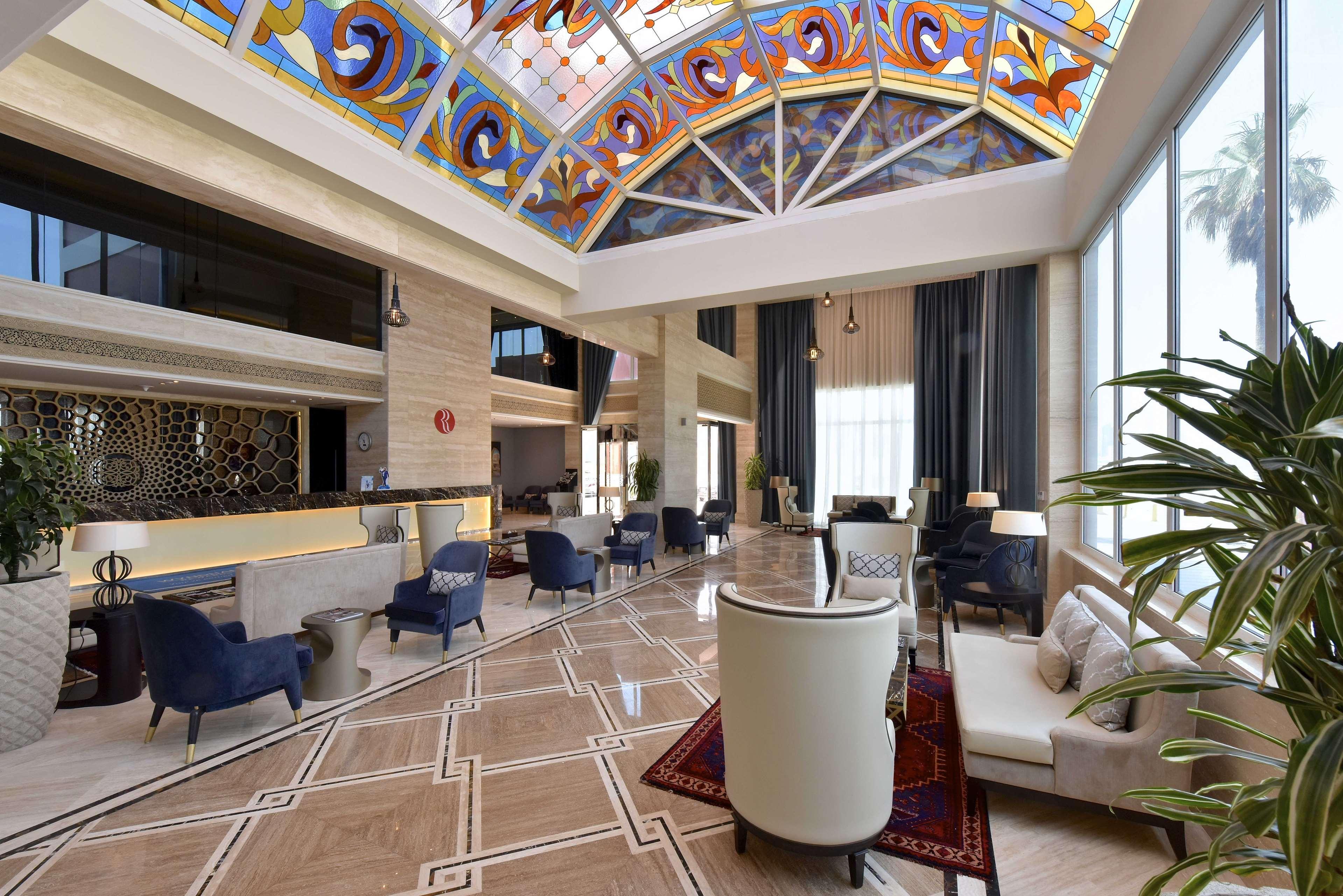 Ramada By Wyndham Manama City Centre Ngoại thất bức ảnh