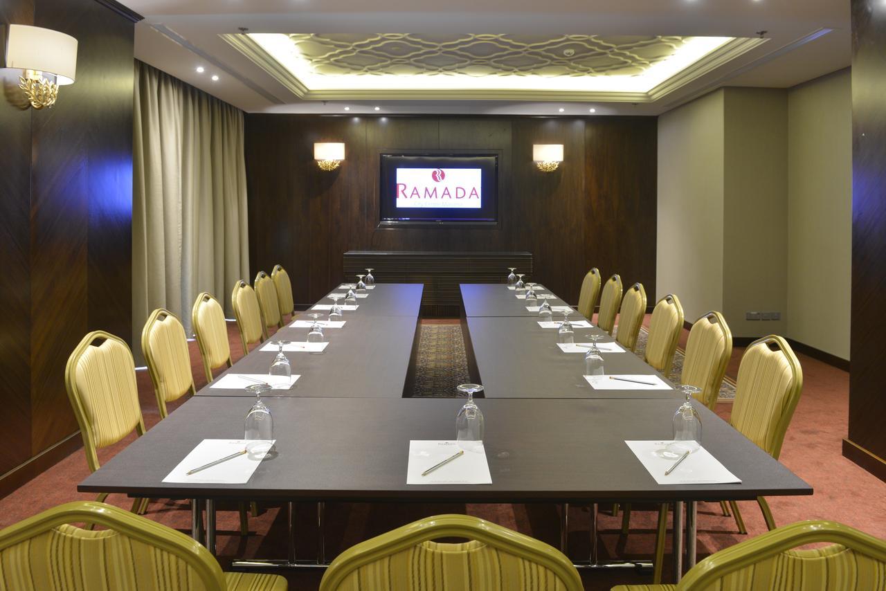 Ramada By Wyndham Manama City Centre Ngoại thất bức ảnh