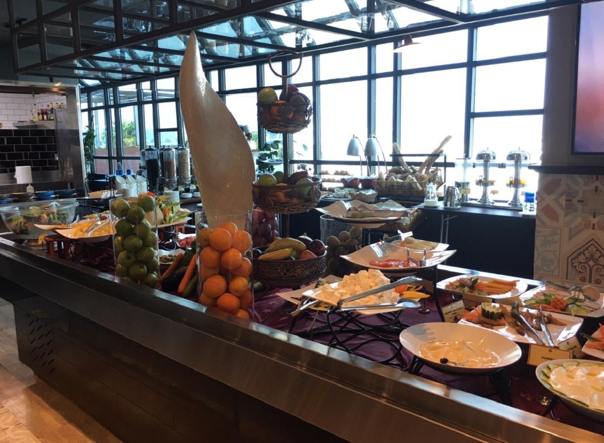 Ramada By Wyndham Manama City Centre Ngoại thất bức ảnh
