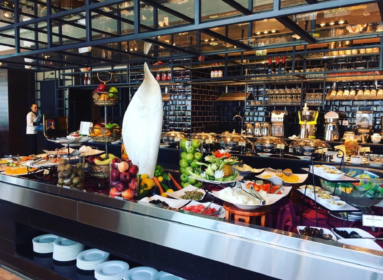 Ramada By Wyndham Manama City Centre Ngoại thất bức ảnh