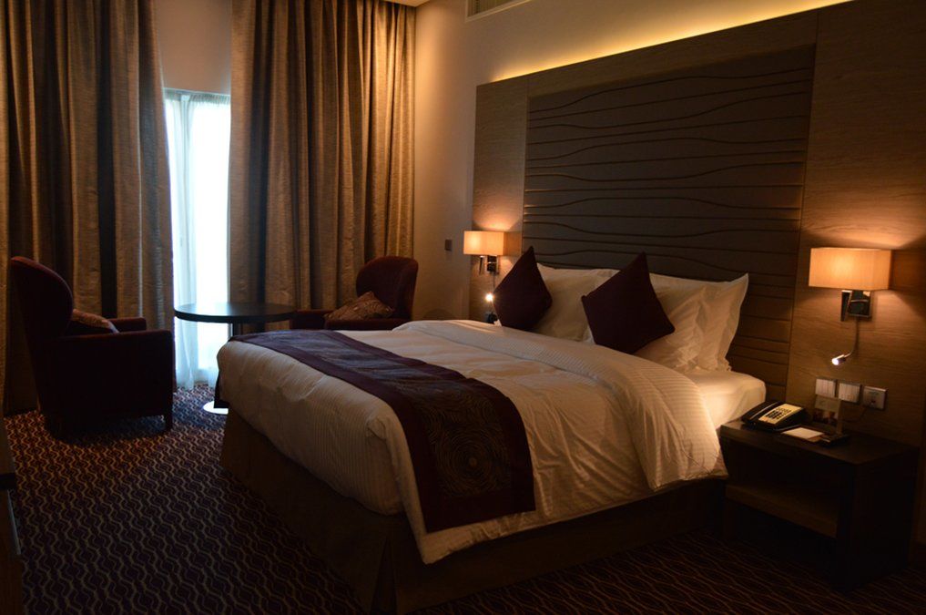 Ramada By Wyndham Manama City Centre Ngoại thất bức ảnh